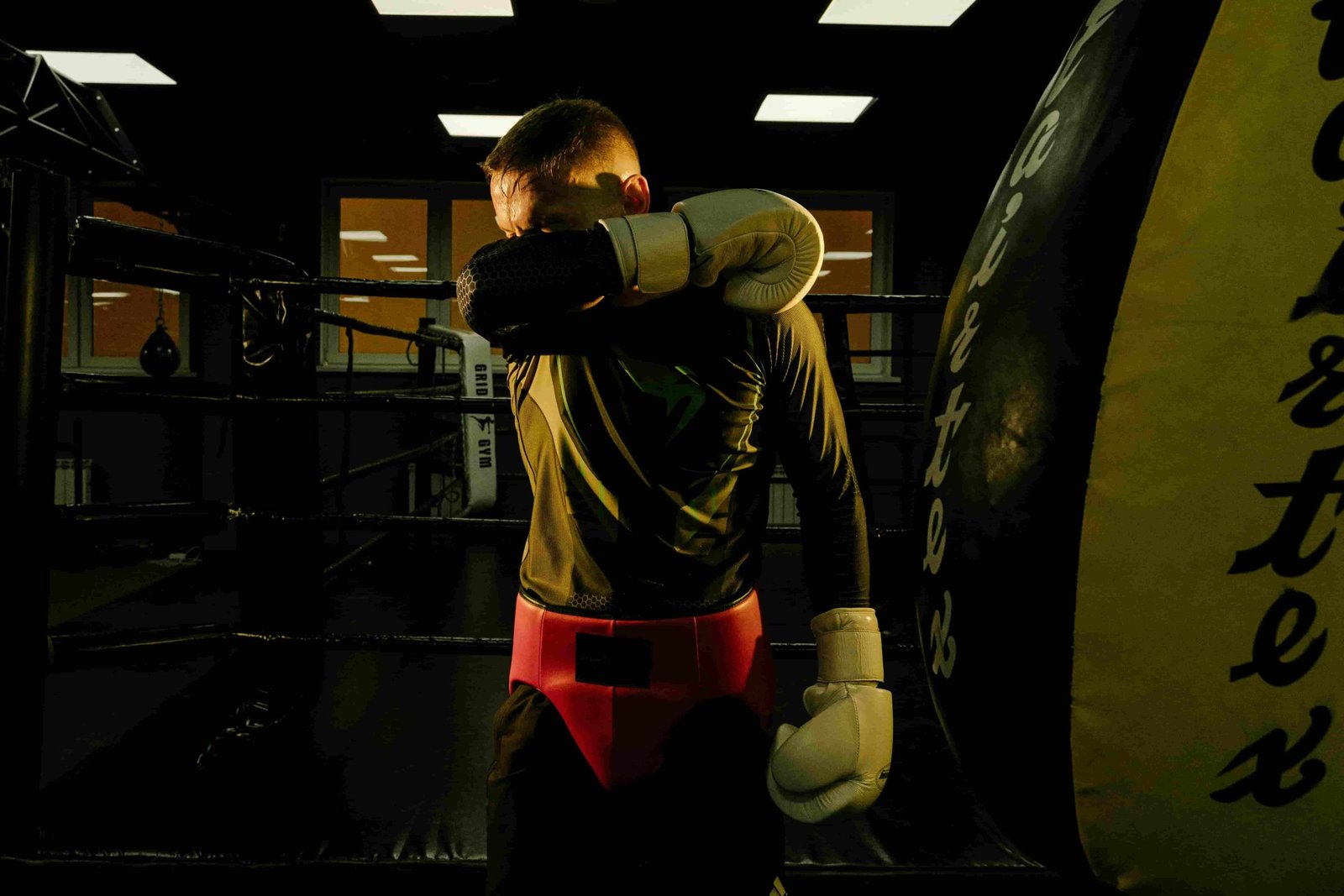 Boxing Sauna Suit: Sweat More, Lose More, Perform Better